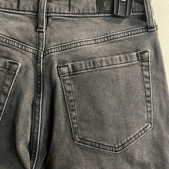 Ultra High Rise Mom Jean - Picture 2 of 4